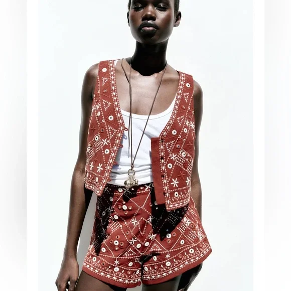 Zara Embroidered Mirror Shorts - Picture 4 of 12
